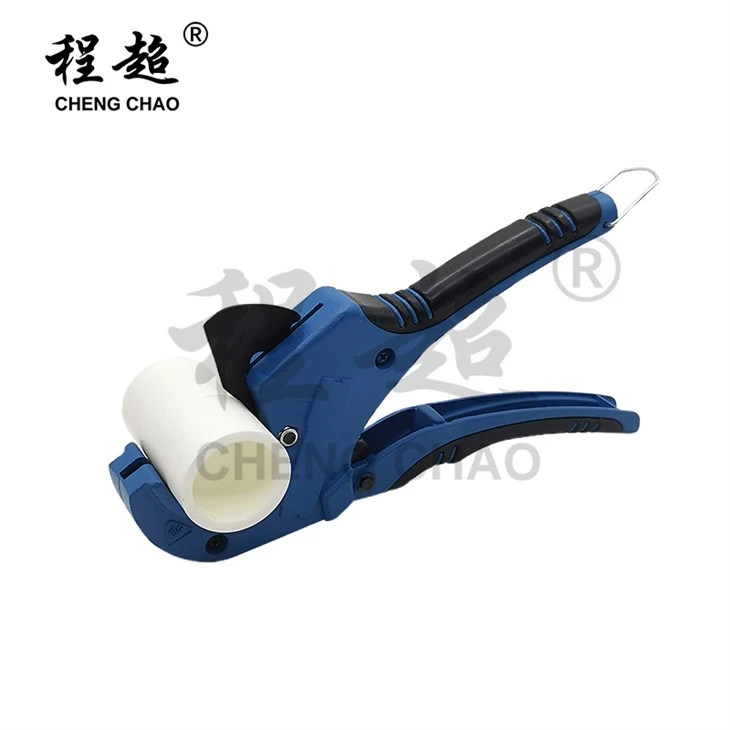 Pemotong pipa ratchet pvc